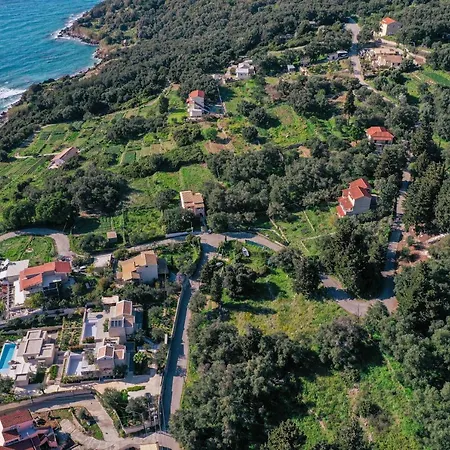 Amaryllis Seaview House By Guestcorfu